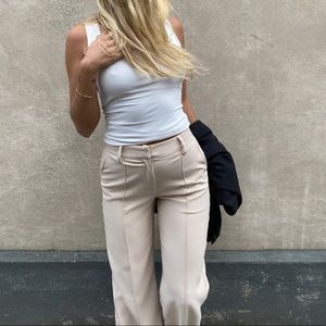 Venderby’s Vera Wide Pants - Beige